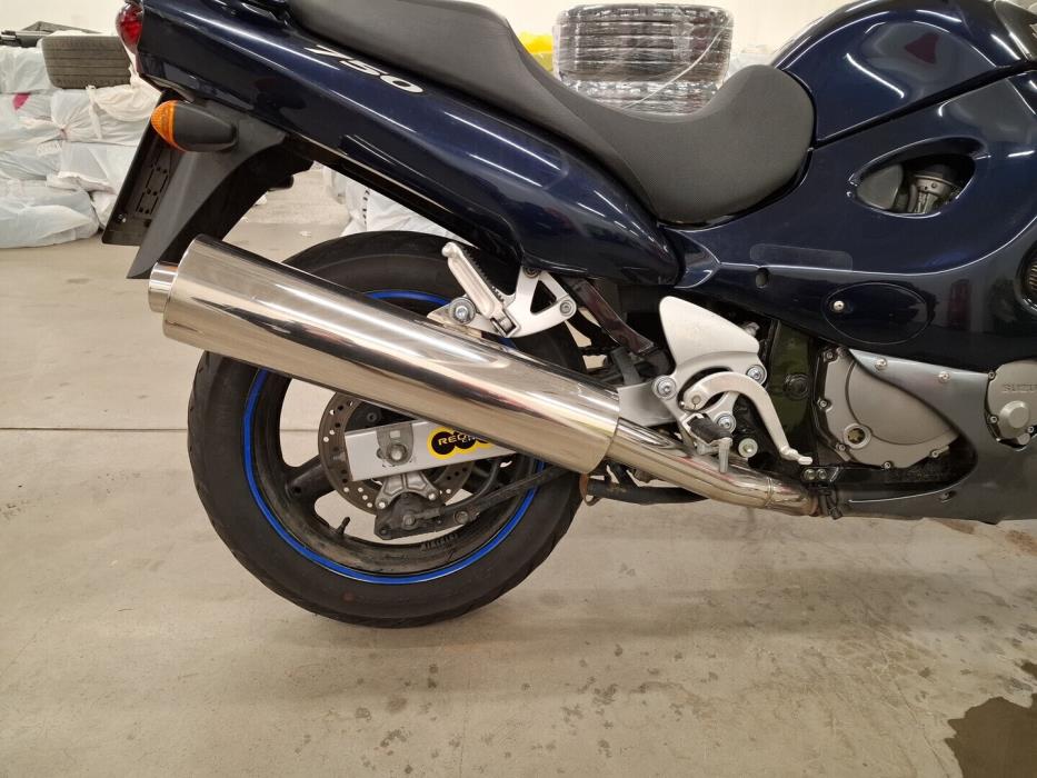 SUZUKI GSX 2005