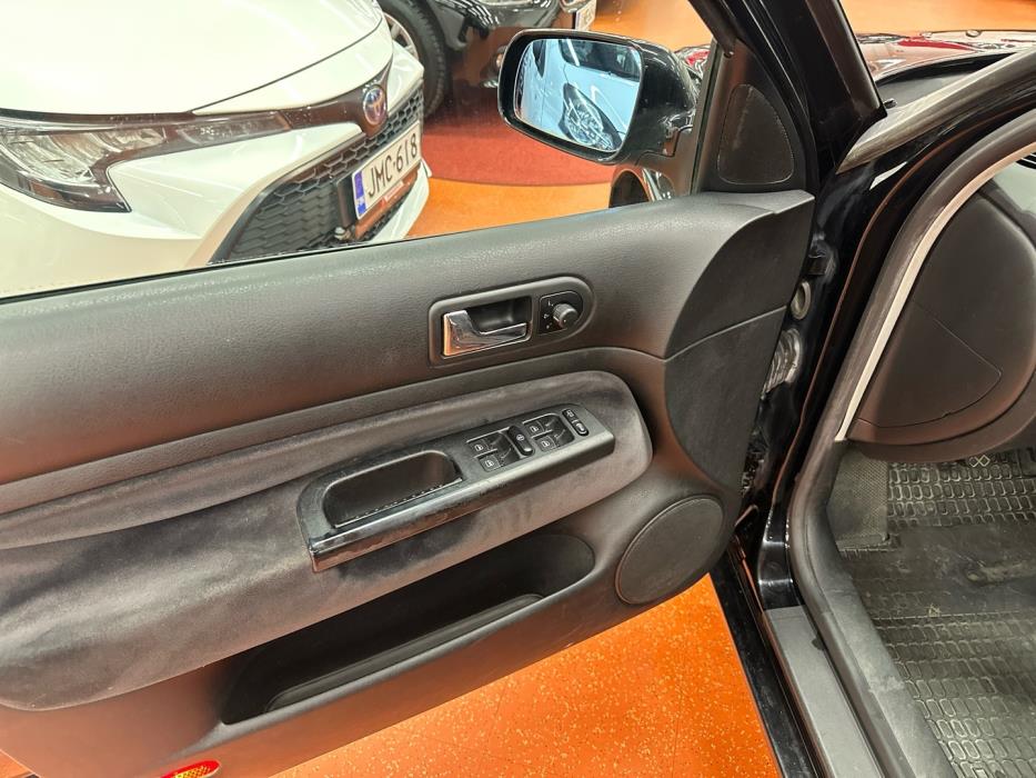 VOLKSWAGEN GOLF 2001