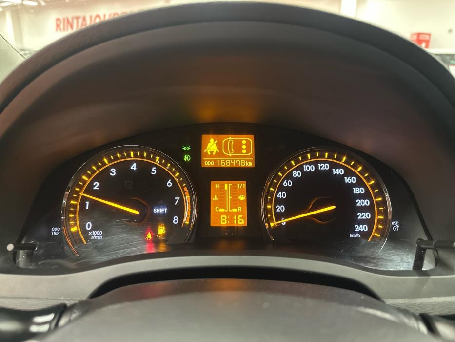 TOYOTA Avensis 2009
