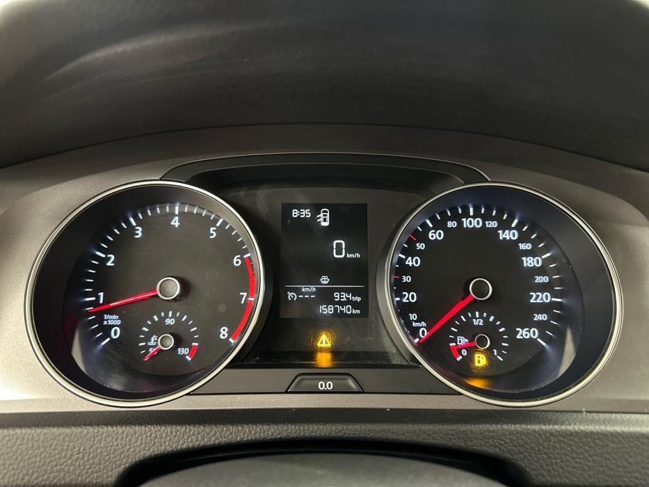 VOLKSWAGEN Golf 2014