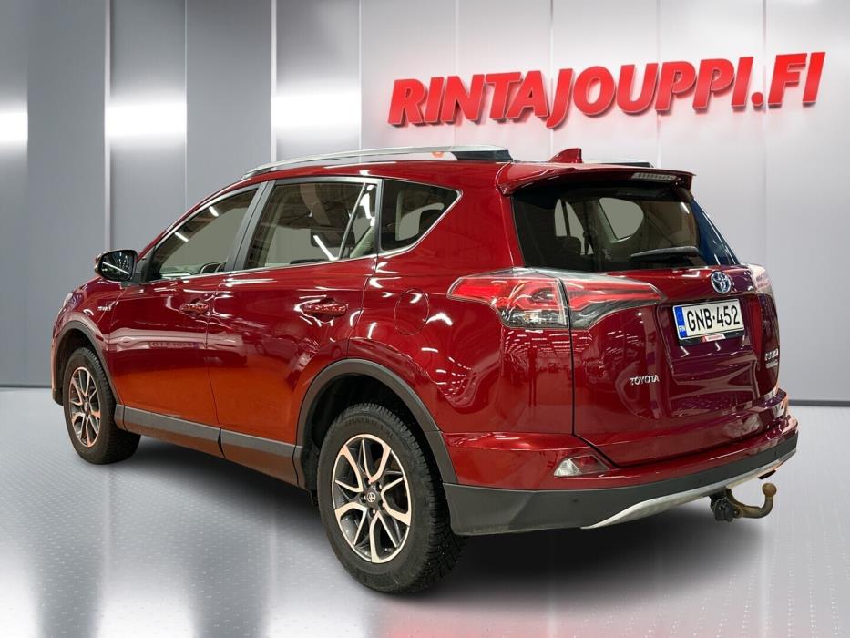 TOYOTA RAV4 2018