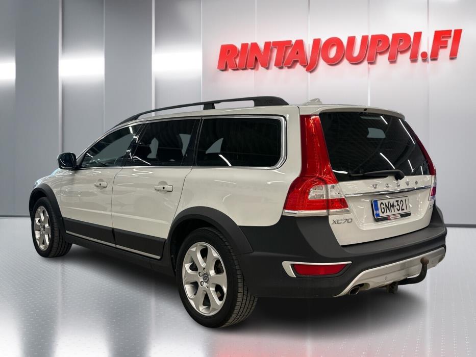 VOLVO XC70 2016