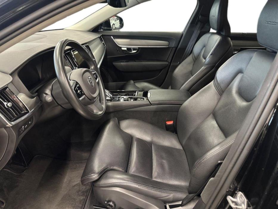 VOLVO S90 2019