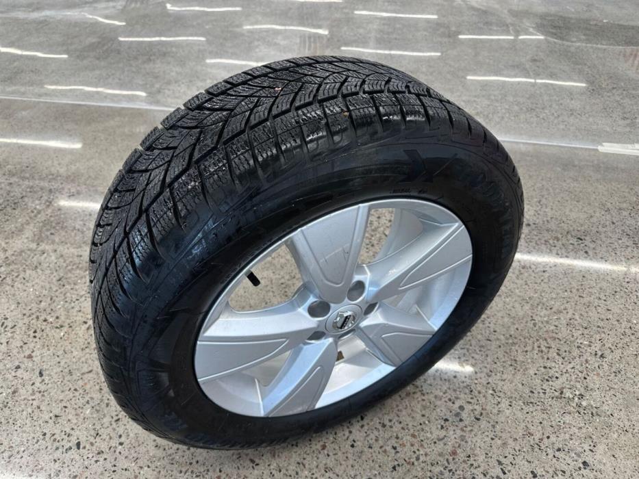 VOLVO XC40 2019