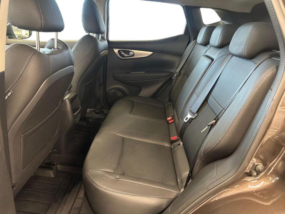 NISSAN Qashqai 2020
