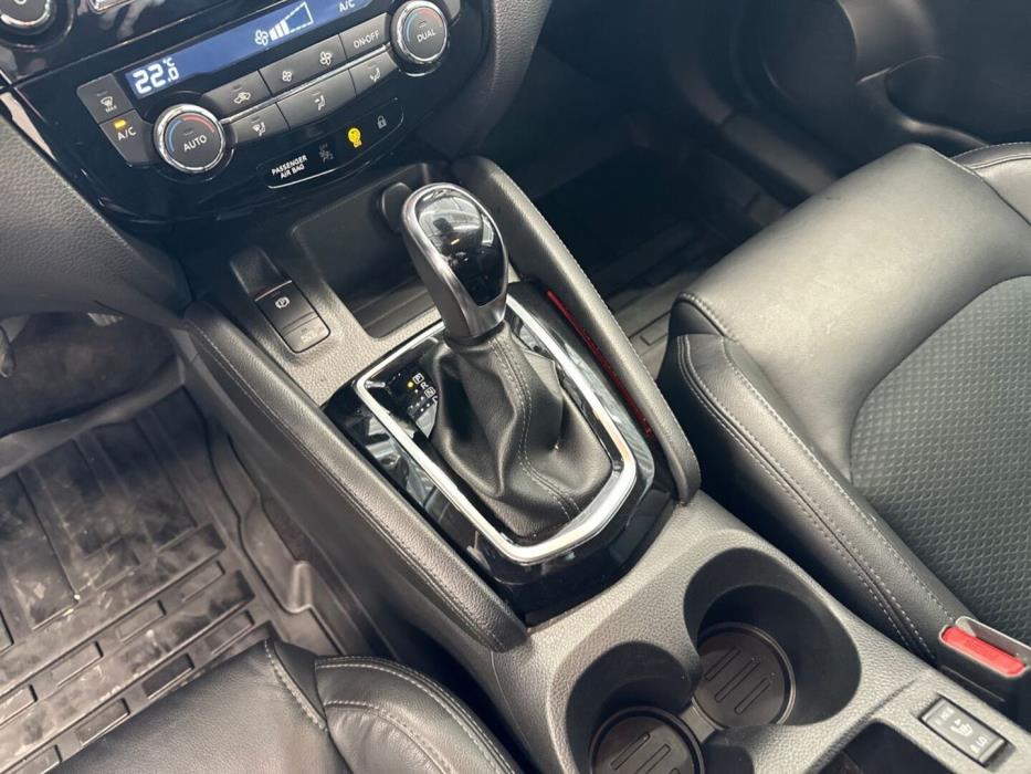 NISSAN Qashqai 2020