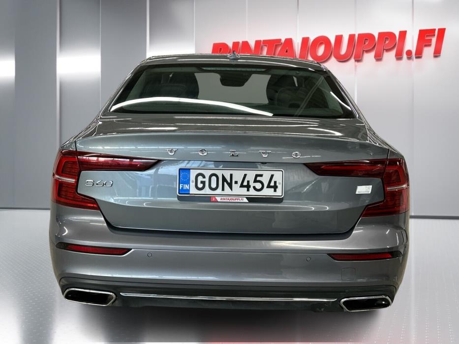 VOLVO S60 2021