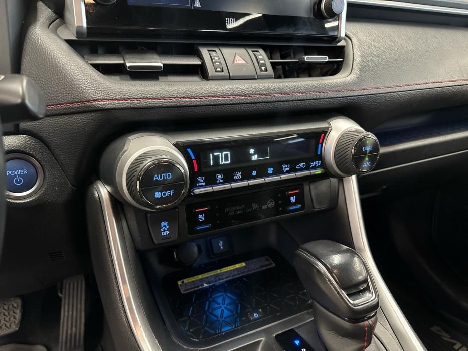 TOYOTA RAV4 Plug-in 2021