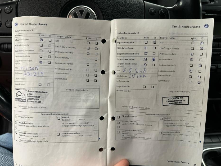 VOLKSWAGEN Jetta 2010