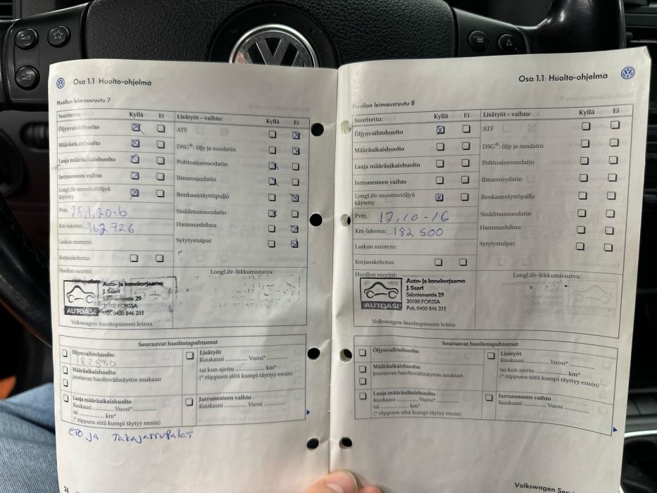 VOLKSWAGEN Jetta 2010