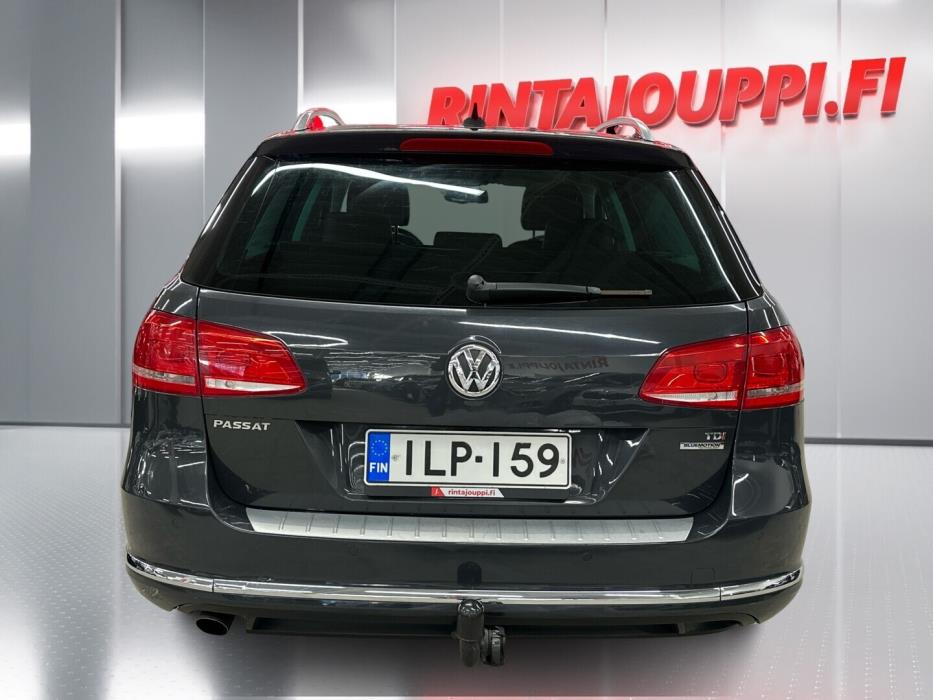 VOLKSWAGEN Passat 2014