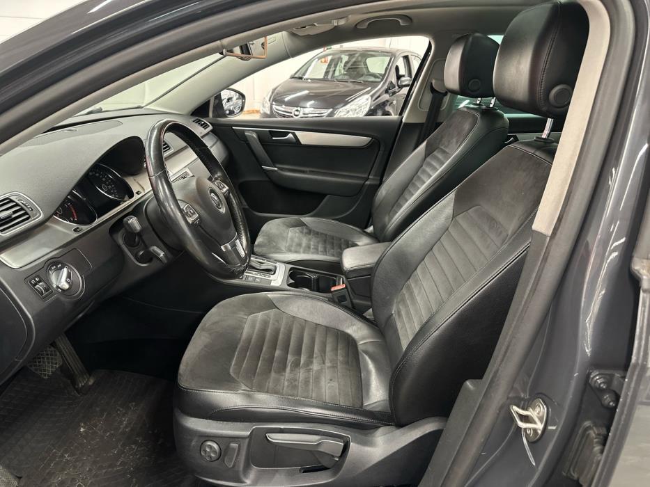 VOLKSWAGEN Passat 2014