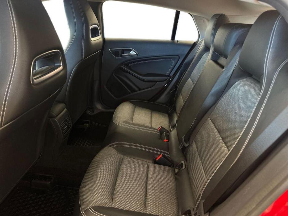 MERCEDES-BENZ CLA 2015