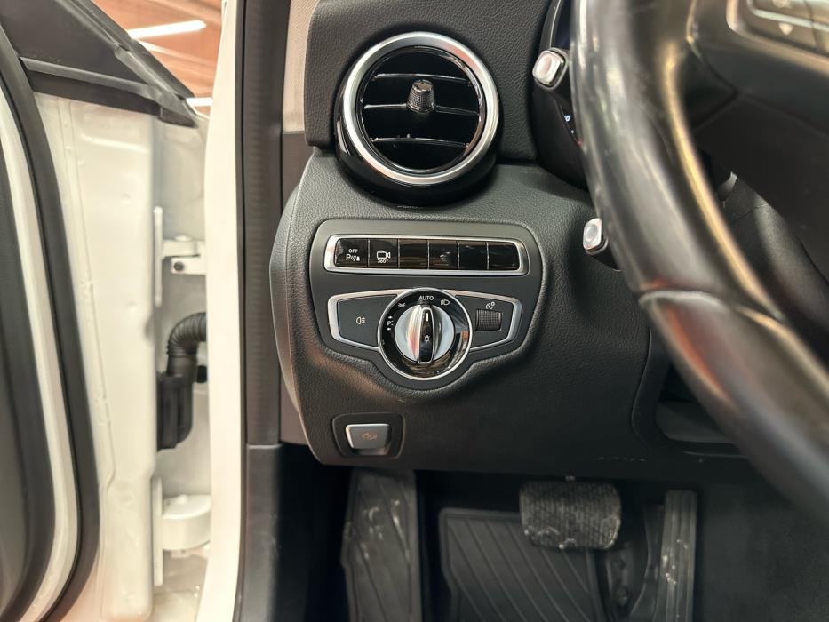 MERCEDES-BENZ C 2016