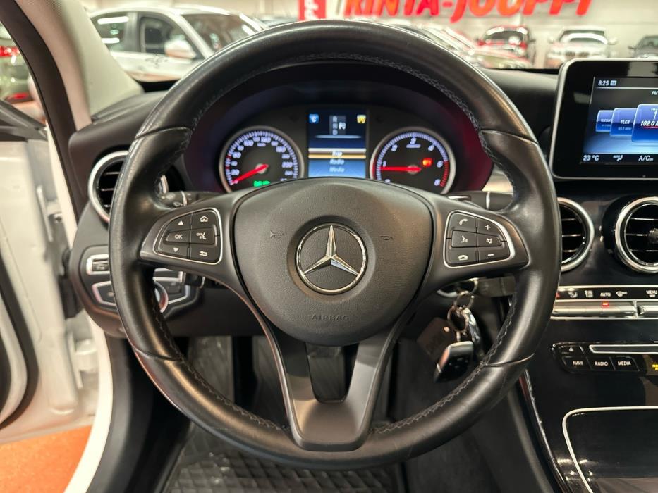 MERCEDES-BENZ C 2016