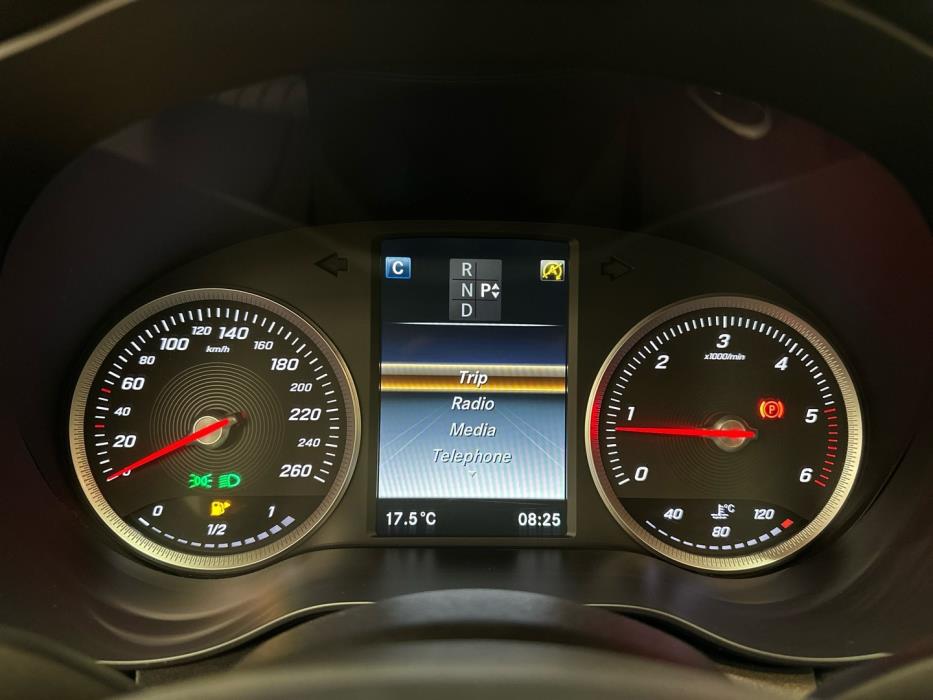 MERCEDES-BENZ C 2016