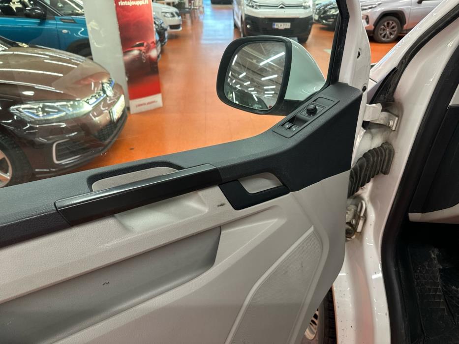 VOLKSWAGEN Transporter 2018