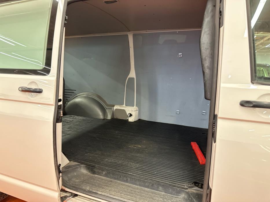 VOLKSWAGEN Transporter 2018