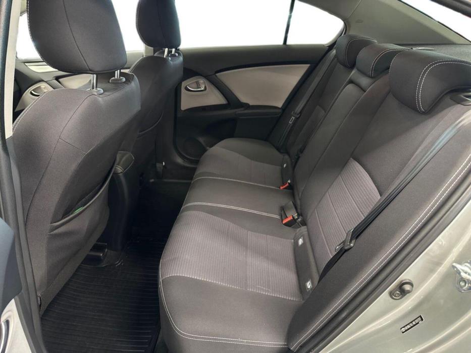 TOYOTA Avensis 2016