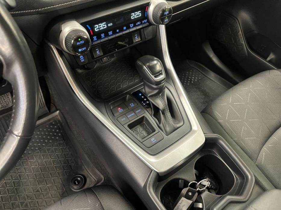 TOYOTA RAV4 2020
