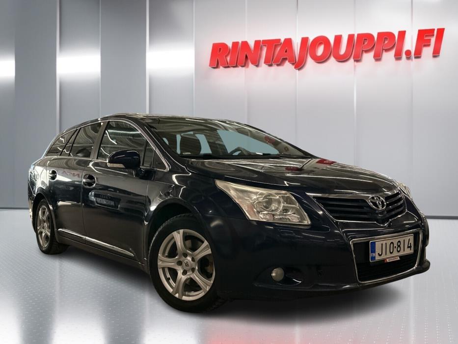 TOYOTA Avensis 2011