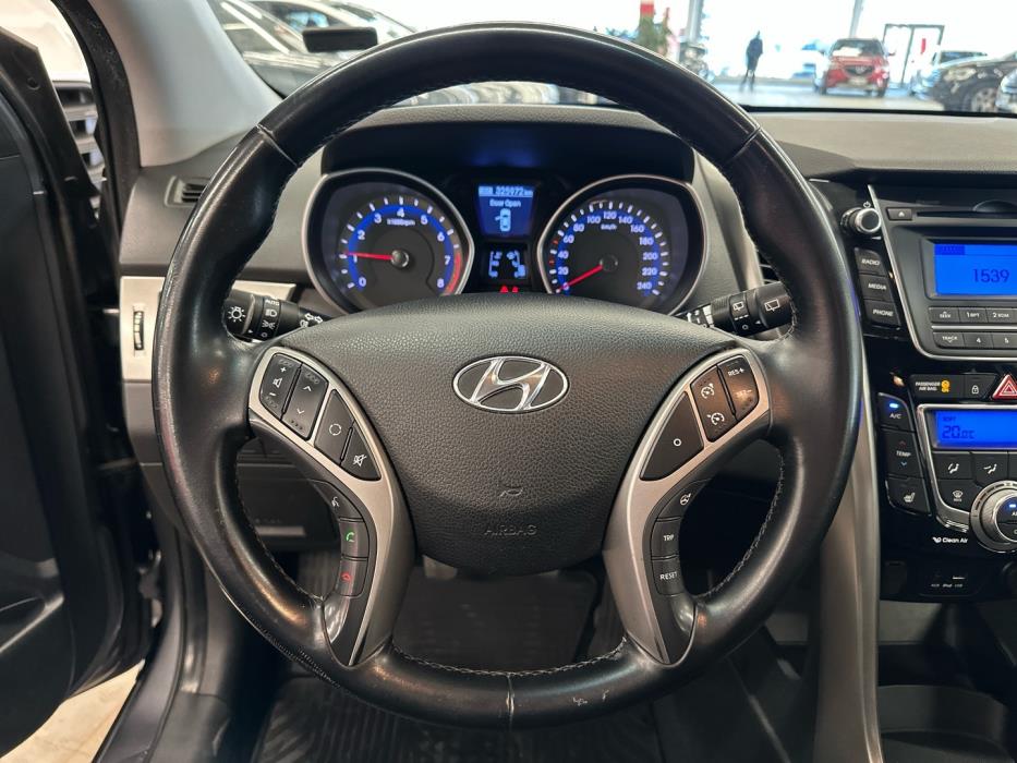 HYUNDAI i30 Wagon 2012