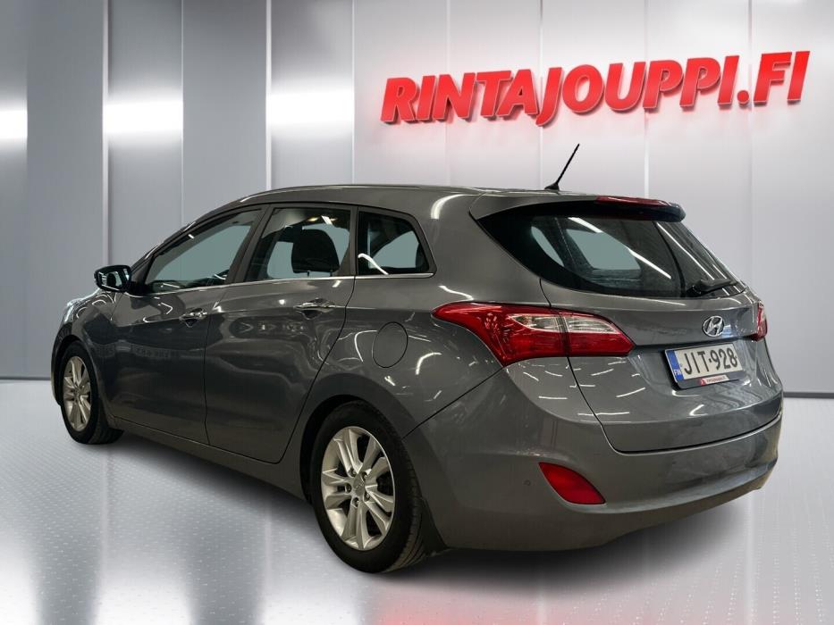 HYUNDAI i30 Wagon 2012