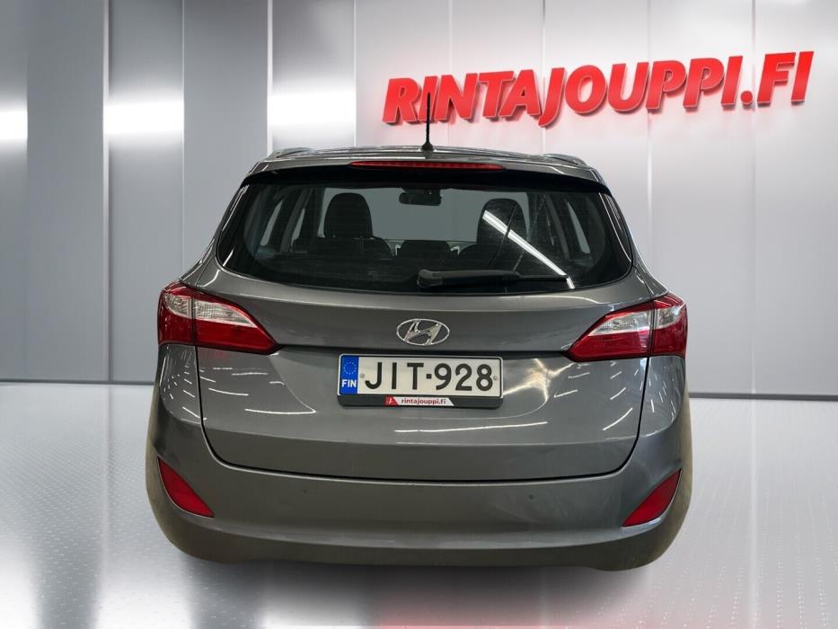 HYUNDAI i30 Wagon 2012