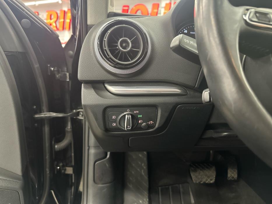 AUDI A3 2014