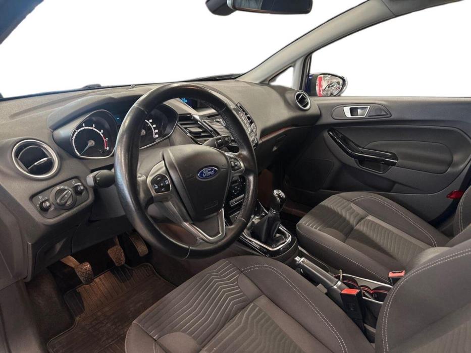 FORD Fiesta 2015