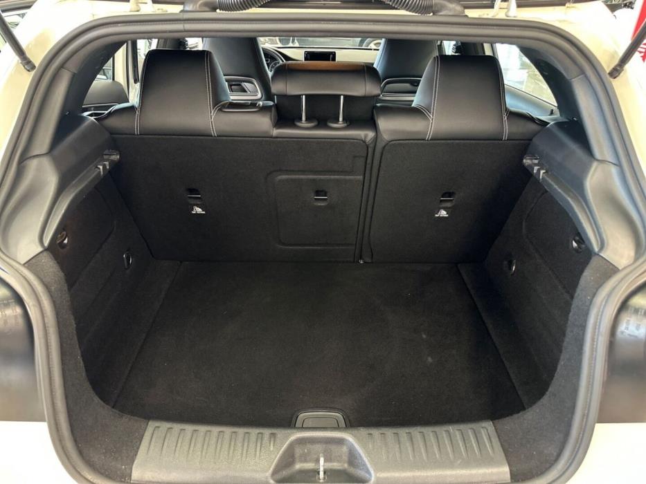 MERCEDES-BENZ A 2015
