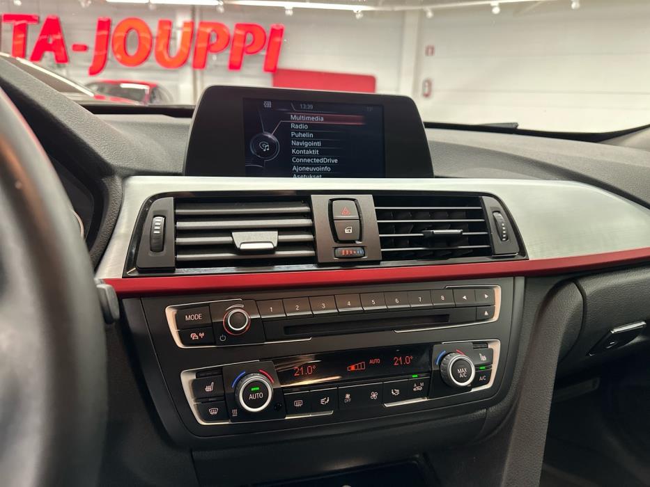 BMW 320 Gran Turismo 2015