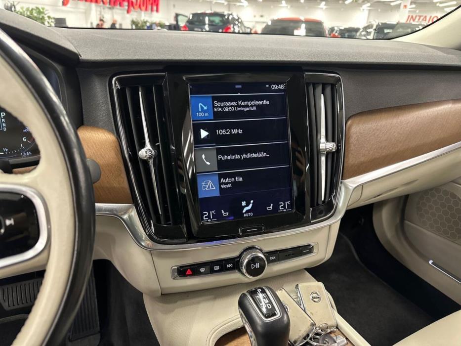 VOLVO S90 2016