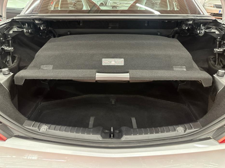 MERCEDES-BENZ SLK 2011