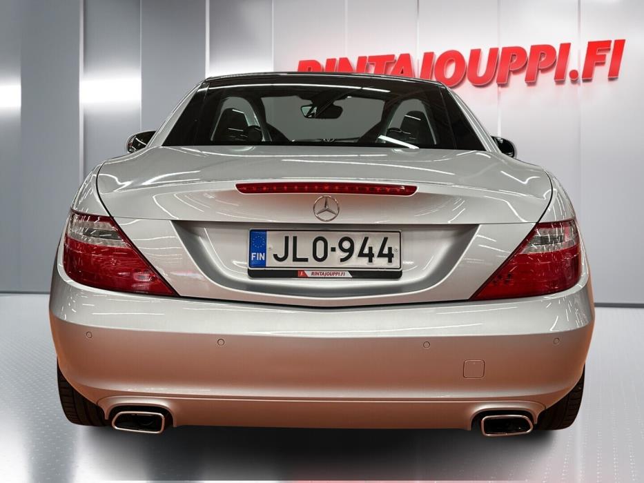 MERCEDES-BENZ SLK 2011