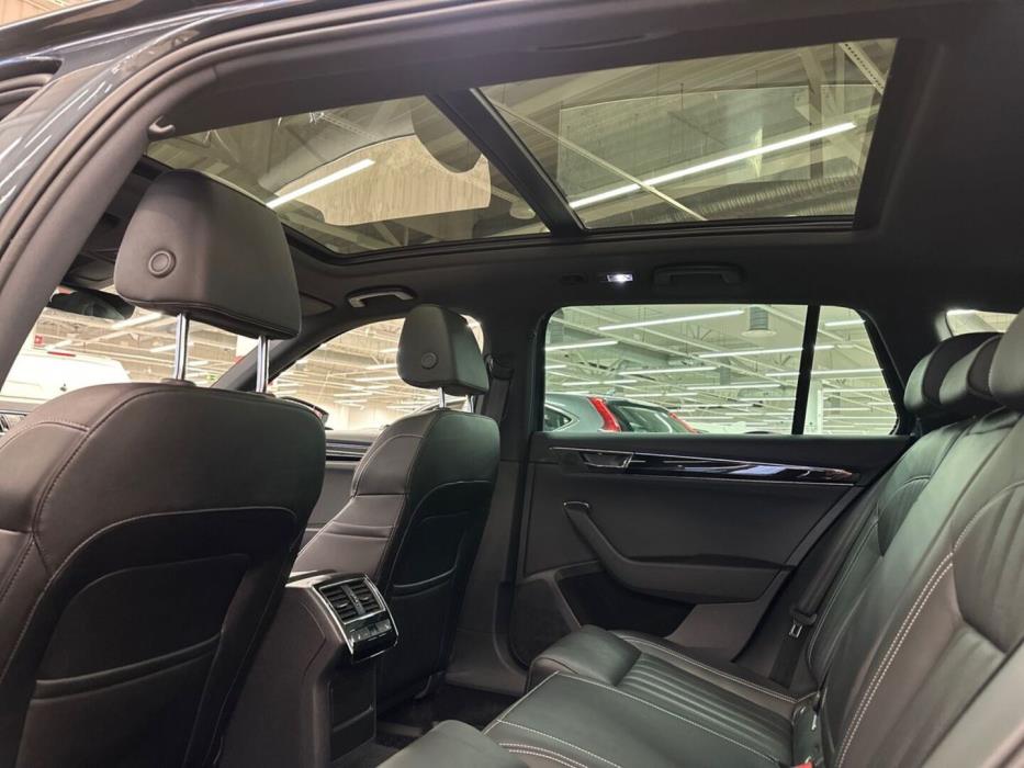 SKODA Superb 2021