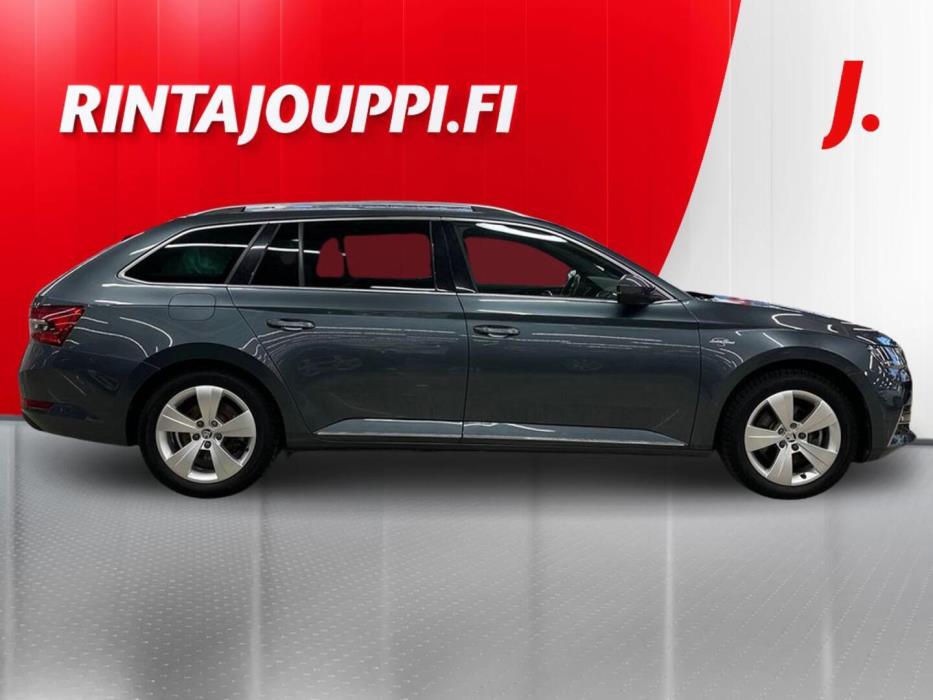 SKODA Superb 2021