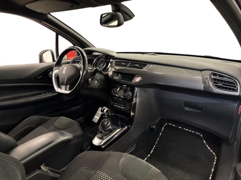 CITROEN DS3 2010