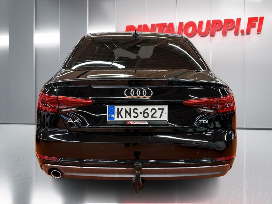 AUDI A4 2016
