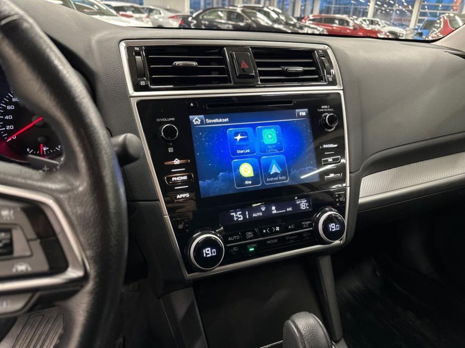 SUBARU Outback 2018
