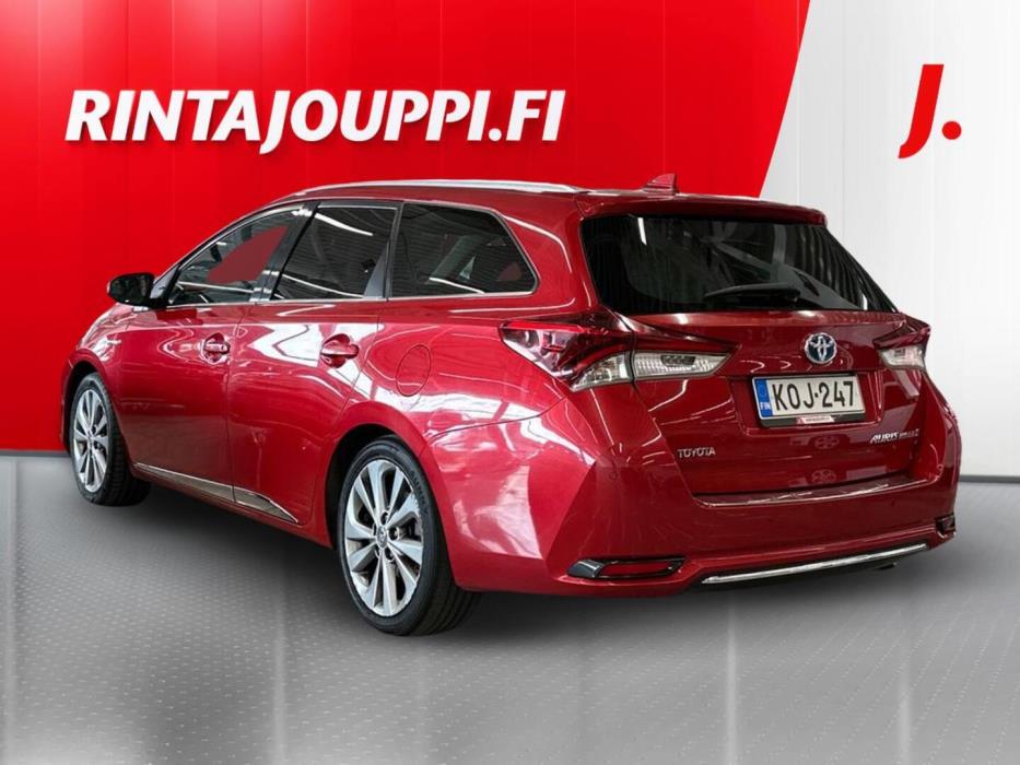 TOYOTA Auris 2017