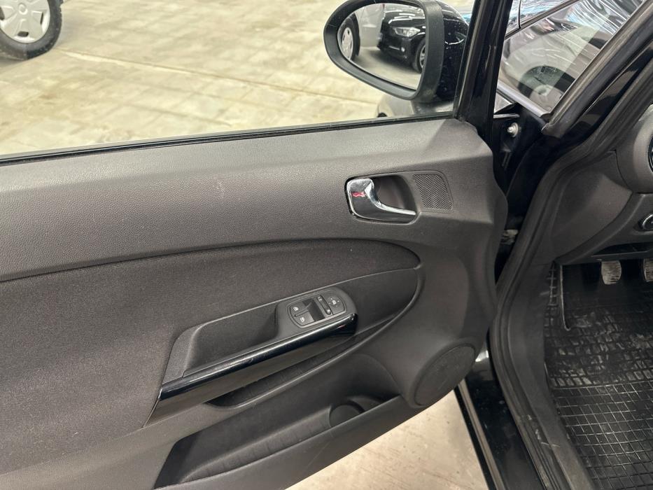 OPEL Corsa 2013
