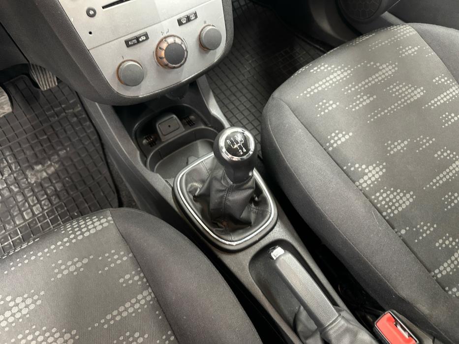 OPEL Corsa 2013