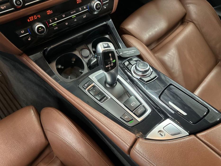BMW 518 2017