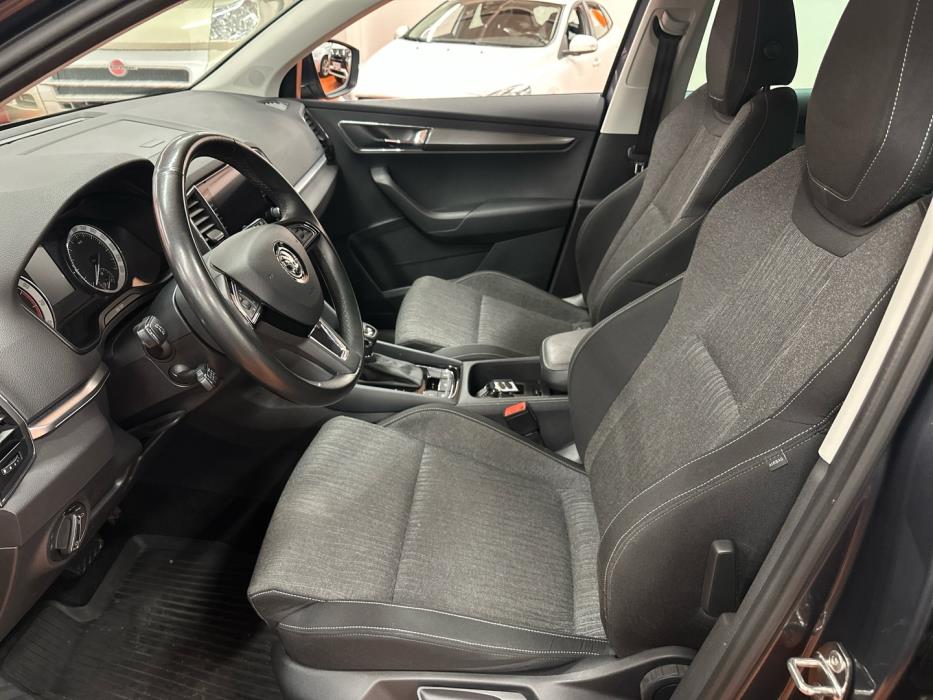 SKODA Karoq 2019