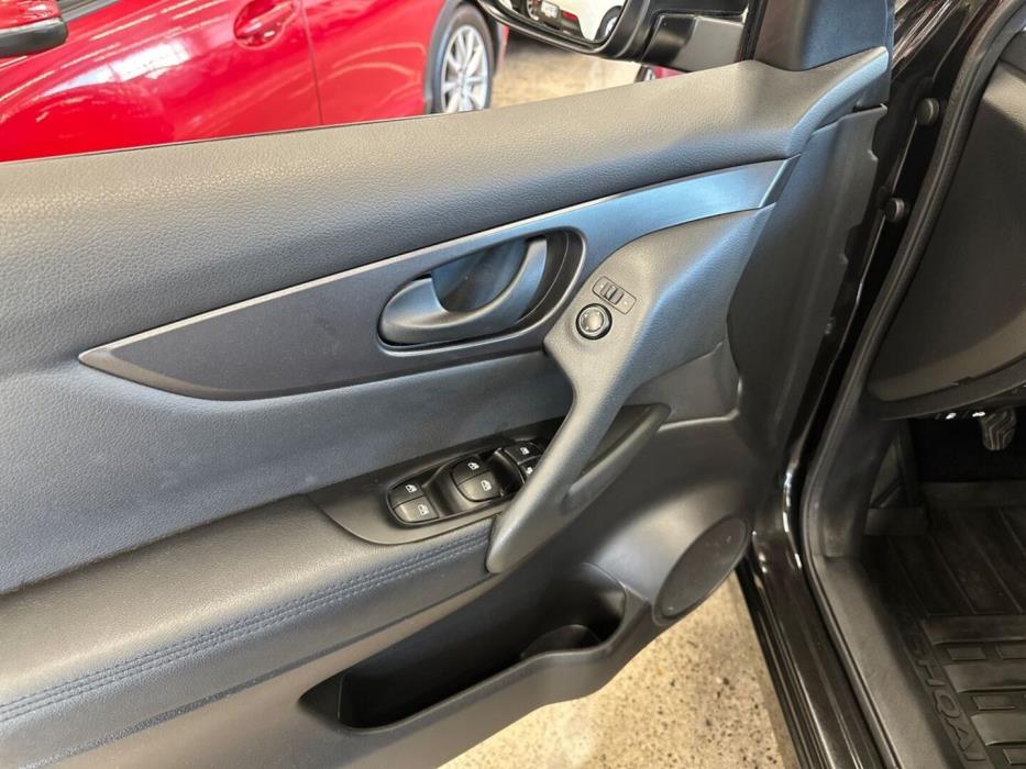 NISSAN Qashqai 2019