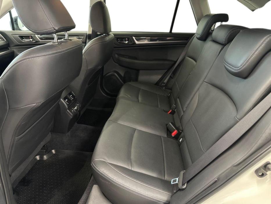 SUBARU Outback 2019