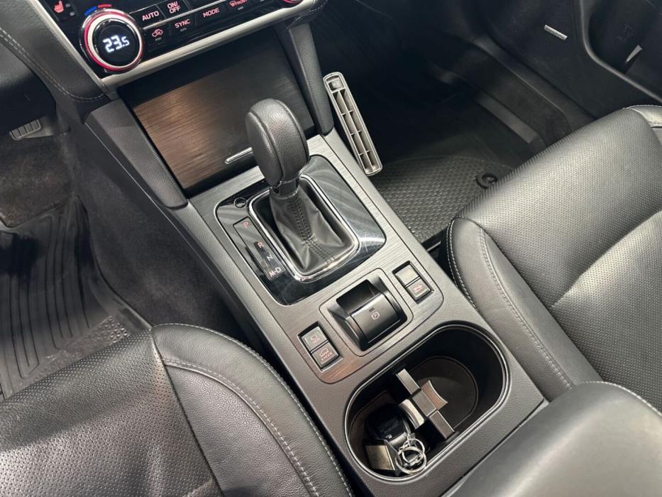 SUBARU Outback 2019