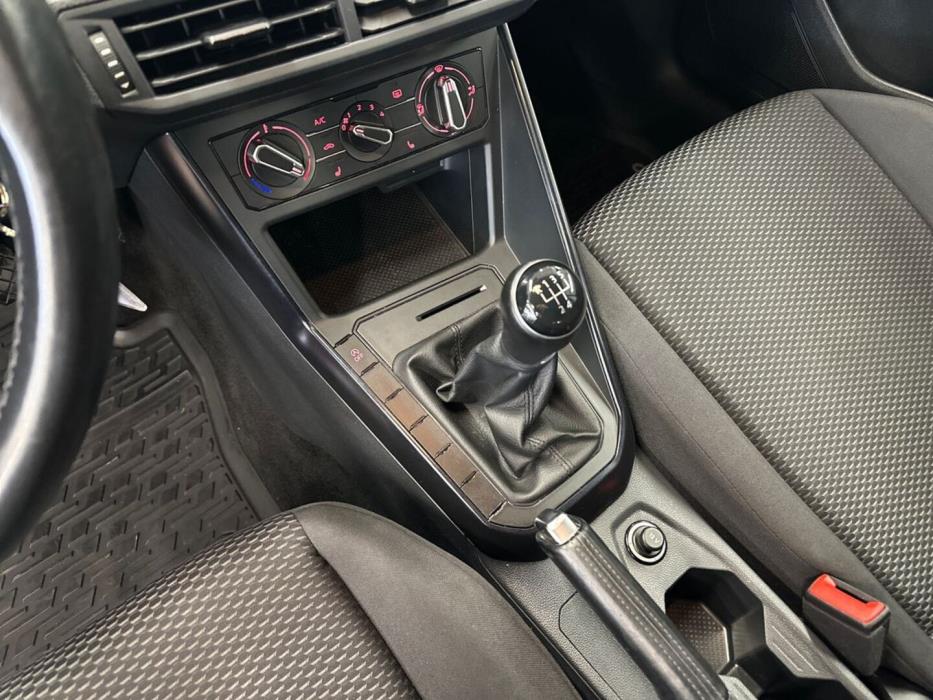 VOLKSWAGEN Polo 2020