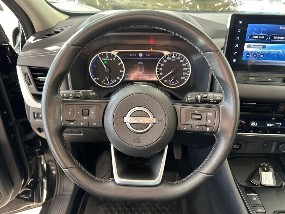 NISSAN Qashqai 2024